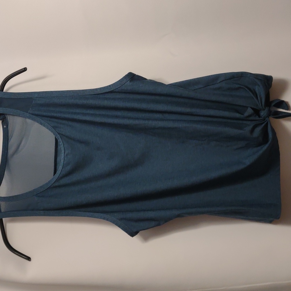 Reebok, size M, ties at front side, tank, soft blue denim color